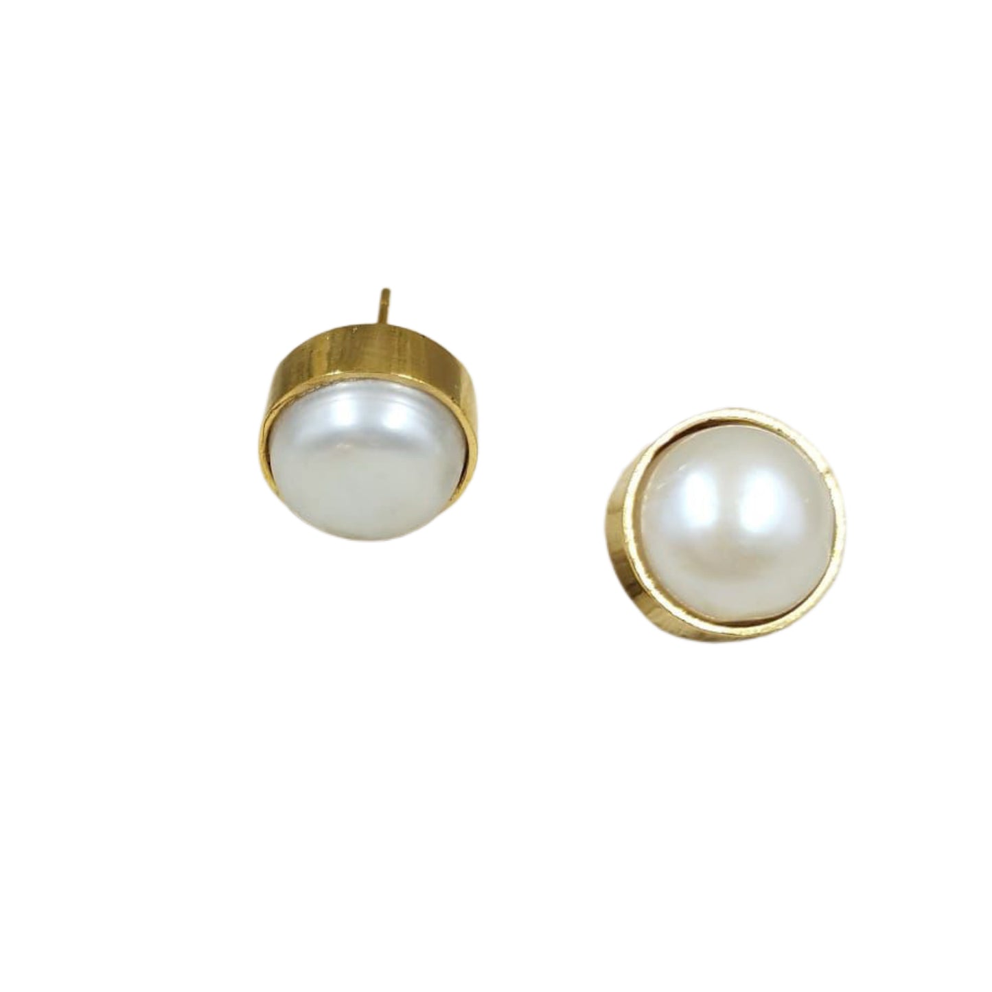 Nina Studs